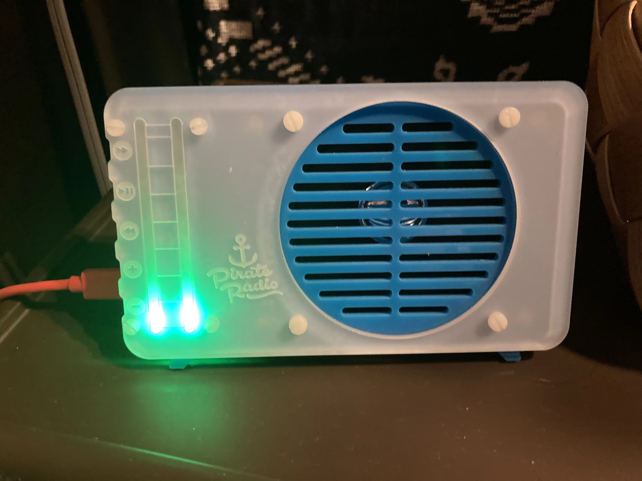 Pirate Radio – Pi Zero WH Project Kit で radiko が聴けるラジオを作った Re：2025